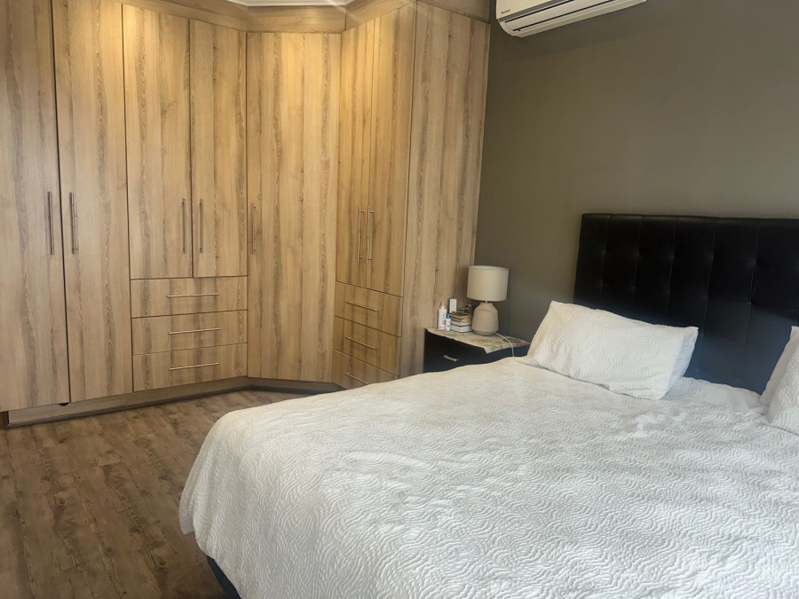 To Let 4 Bedroom Property for Rent in Boschdal North West